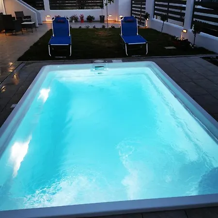 Big Blue Guest house Amaliapoli