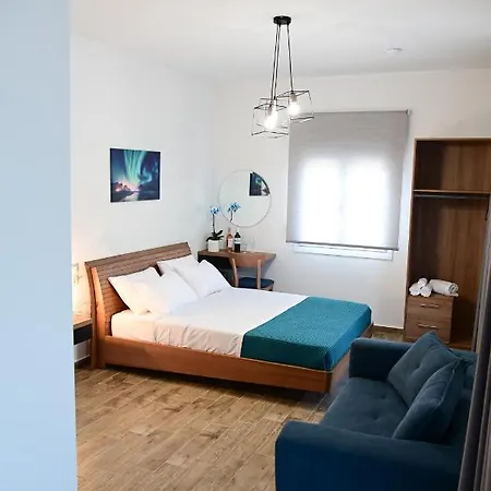 Konukevi Big Blue 4*